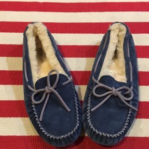 Ugg moccasin slippers